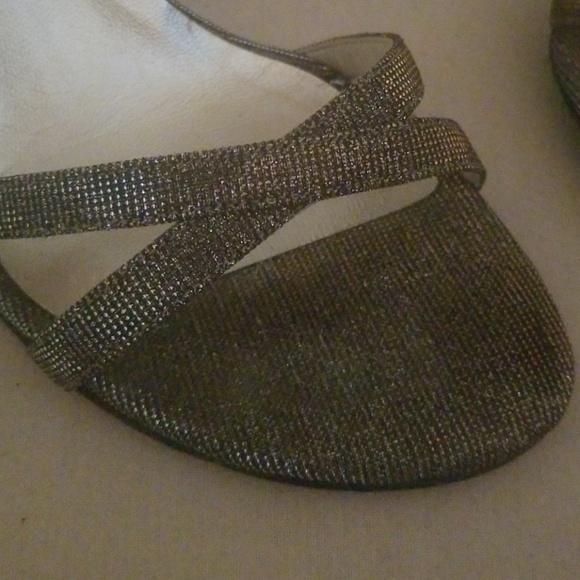 Stuart Weitzman heels with box - Picture 3 of 4